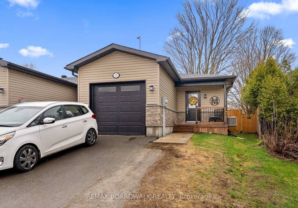 32-david-street-edwardsburghcardinal-ontario-x13028654