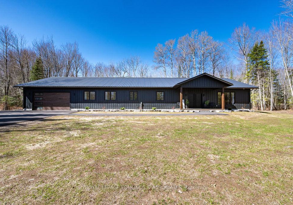 151-sufian-street-laurentian-valley-ontario-x13028756