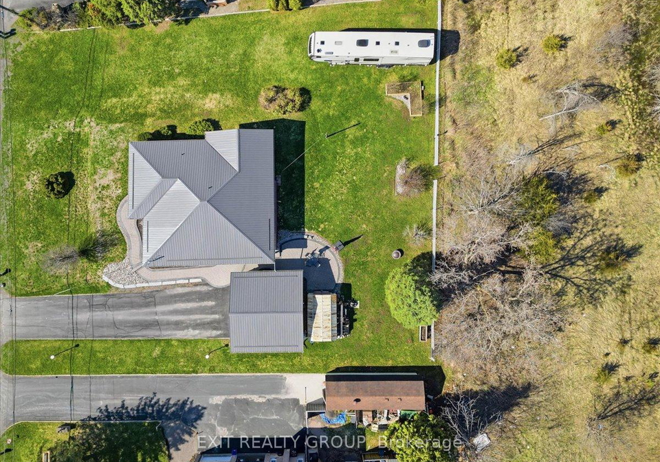 188-riverside-parkway-quinte-west-ontario-x13028762