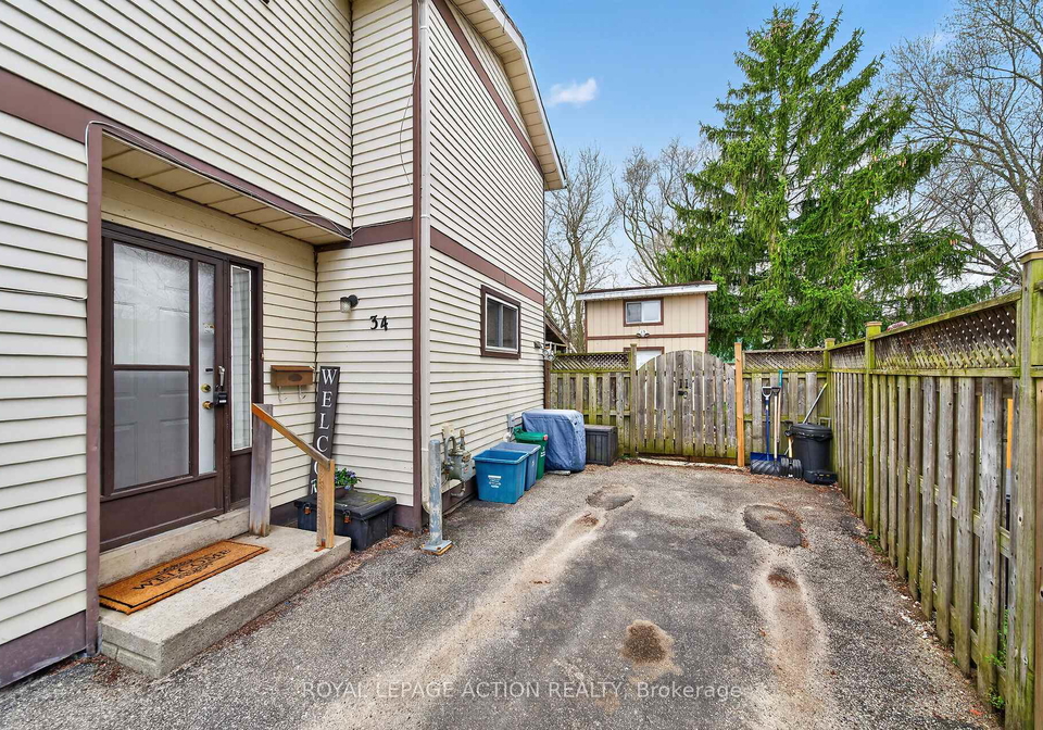 34-enfield-crescent-brantford-ontario-x13028926