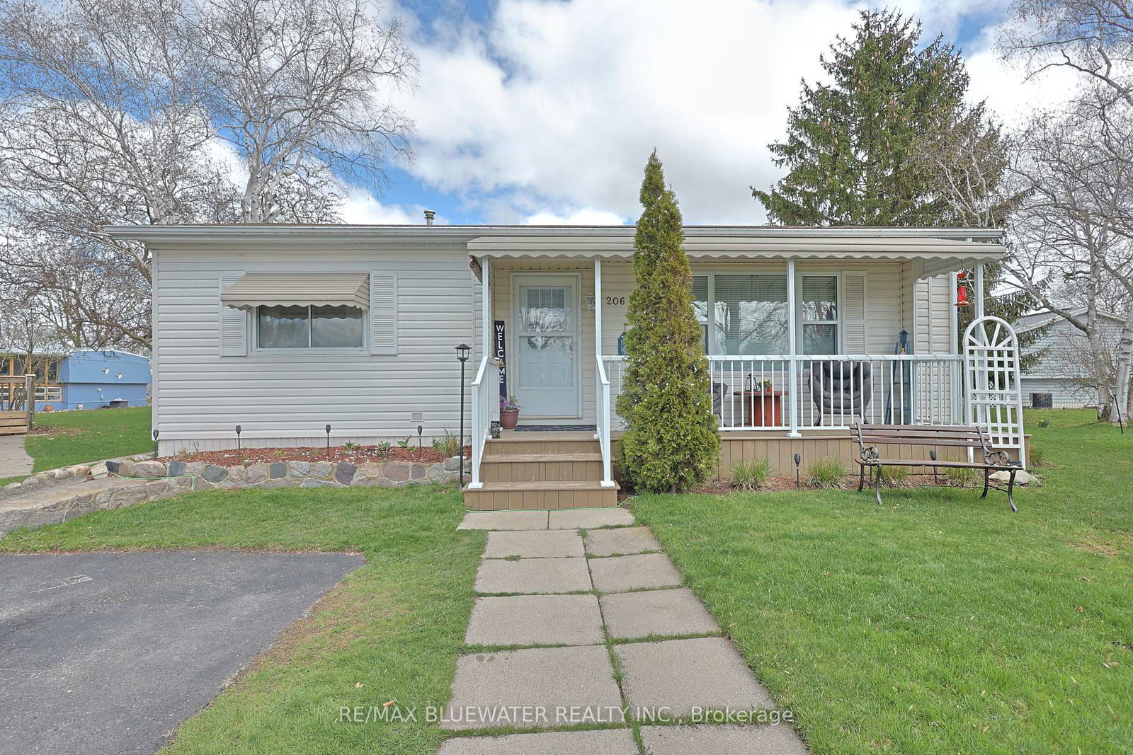 206-biltmore-drive-south-huron-ontario-x13029116