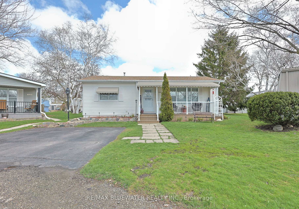 206-biltmore-drive-south-huron-ontario-x13029116