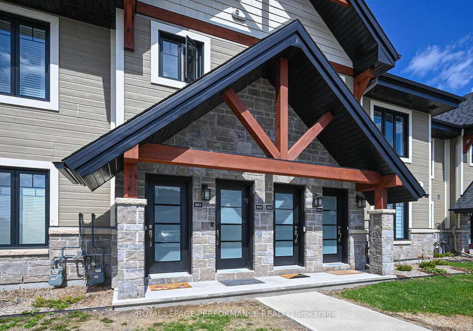 83-st-moritz-trail-russell-ontario-x13029150