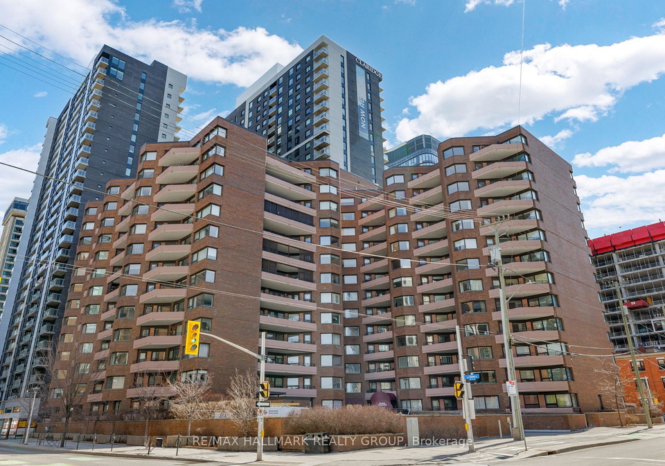 151-bay-street-ottawa-ontario-x13029216