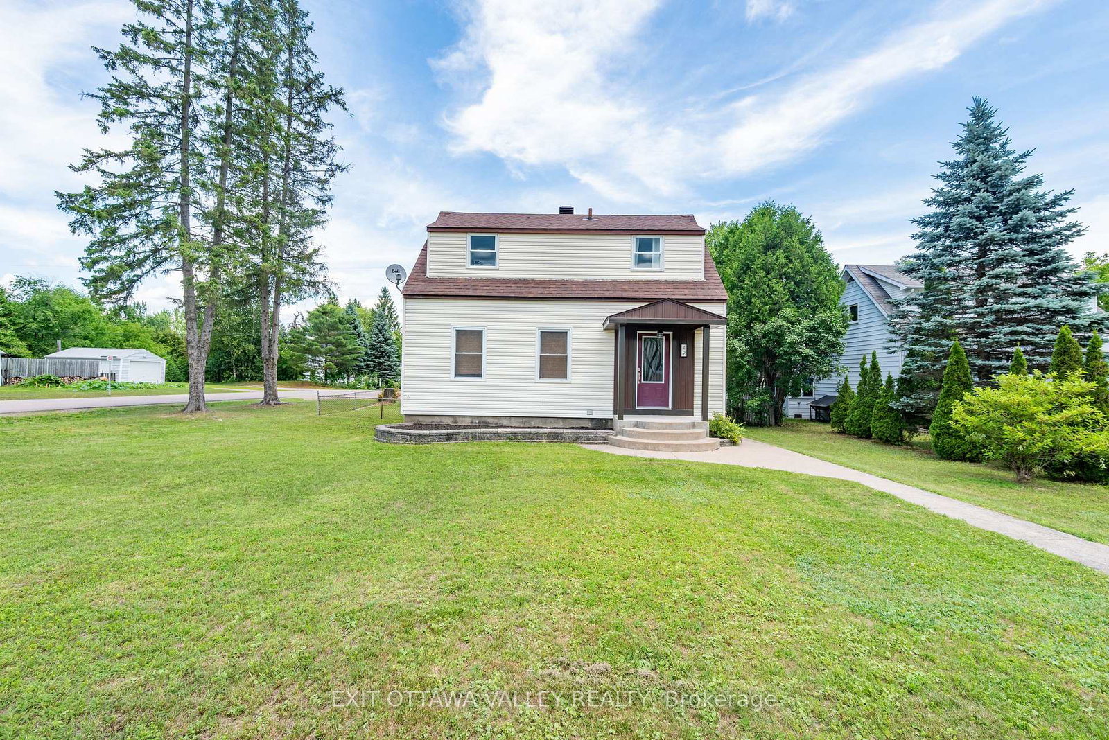 49-glendale-avenue-deep-river-ontario-x13029294