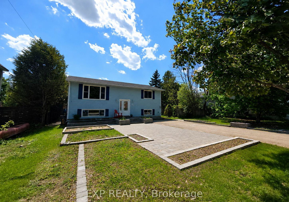 84-martin-street-n-mississippi-mills-ontario-x13029390