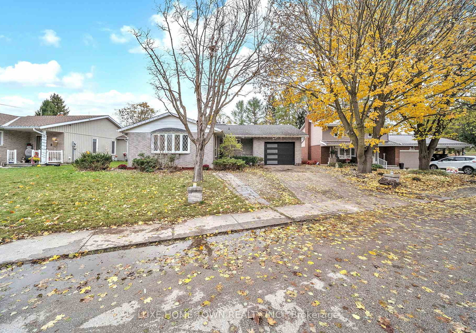 5-centennial-drive-brockton-ontario-x13029430