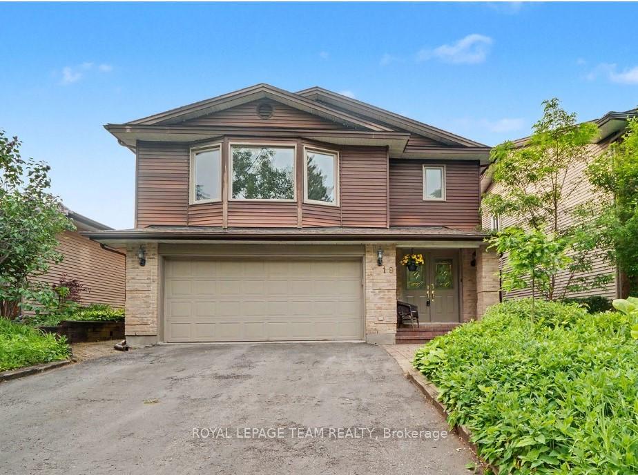 19-hackett-street-ottawa-ontario-x13029584