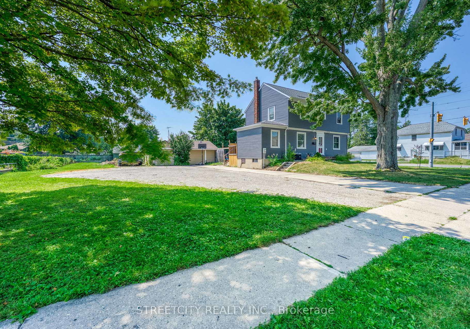 703-wellington-street-sarnia-ontario-x13029694