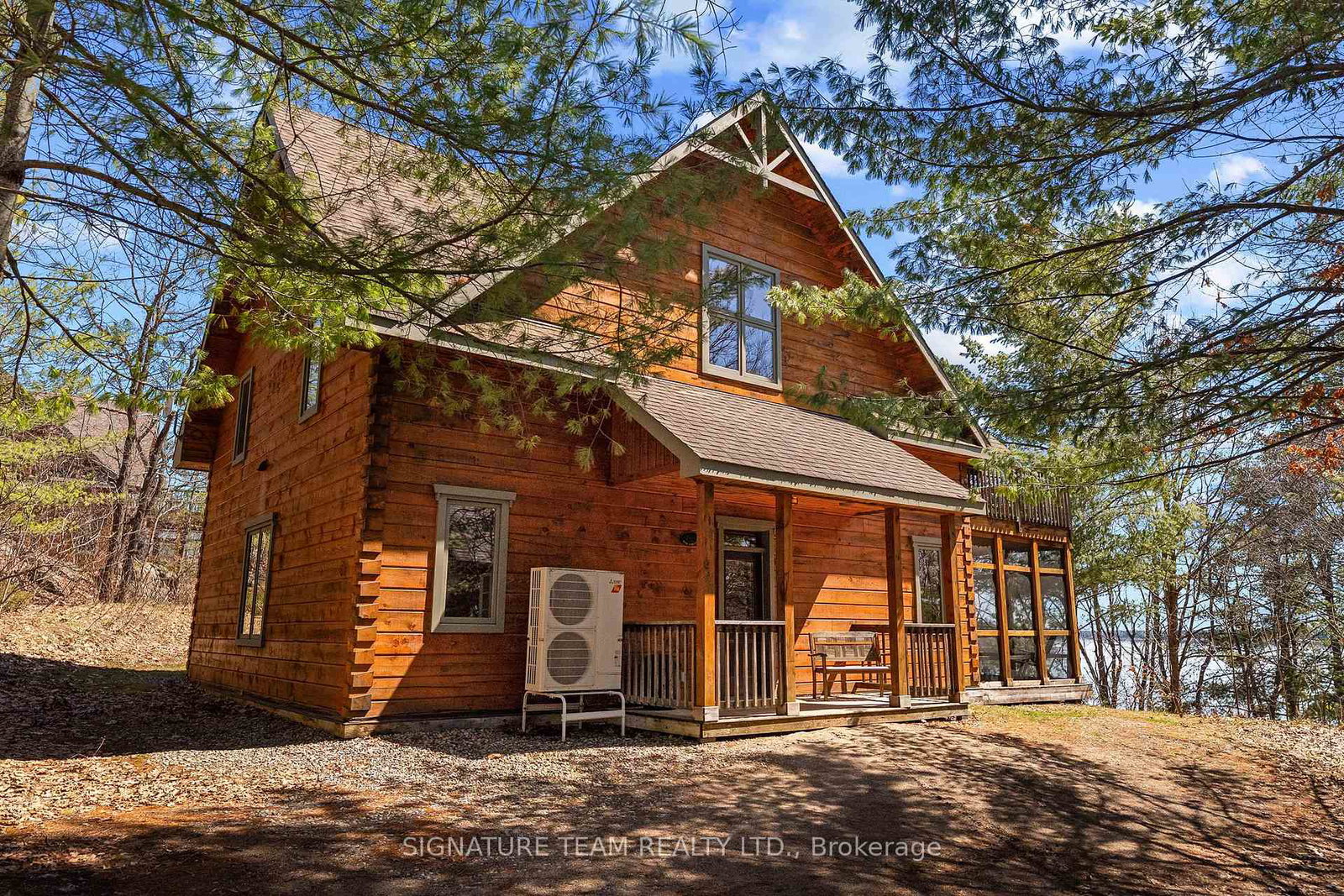282b-presquile-trail-whitewater-region-ontario-x13029790
