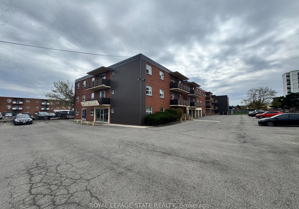 105-tia-drive-hamilton-ontario-x13029792