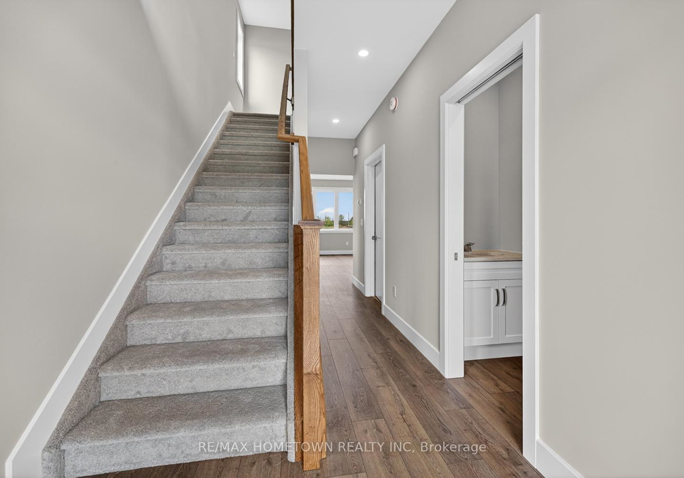 1013-dobbie-street-brockville-ontario-x13029834
