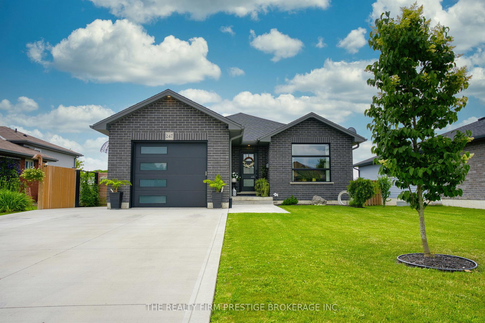 247-south-street-s-southwest-middlesex-ontario-x13029886