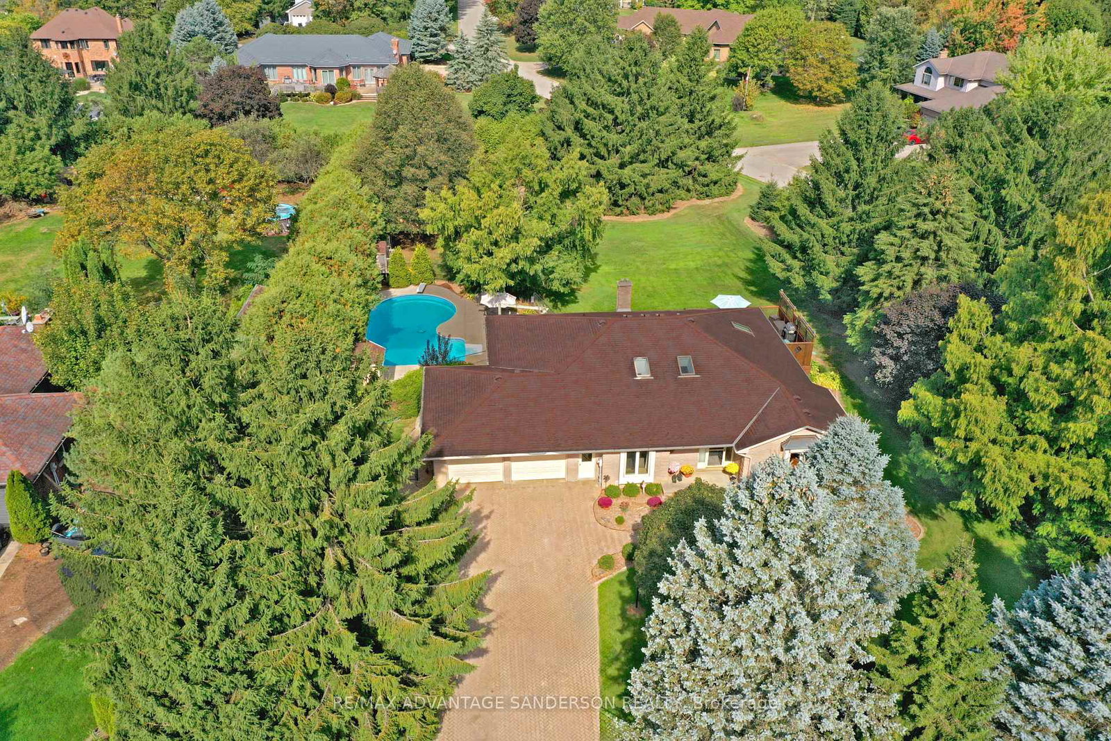 109-sailsbury-drive-middlesex-centre-ontario-x13029976