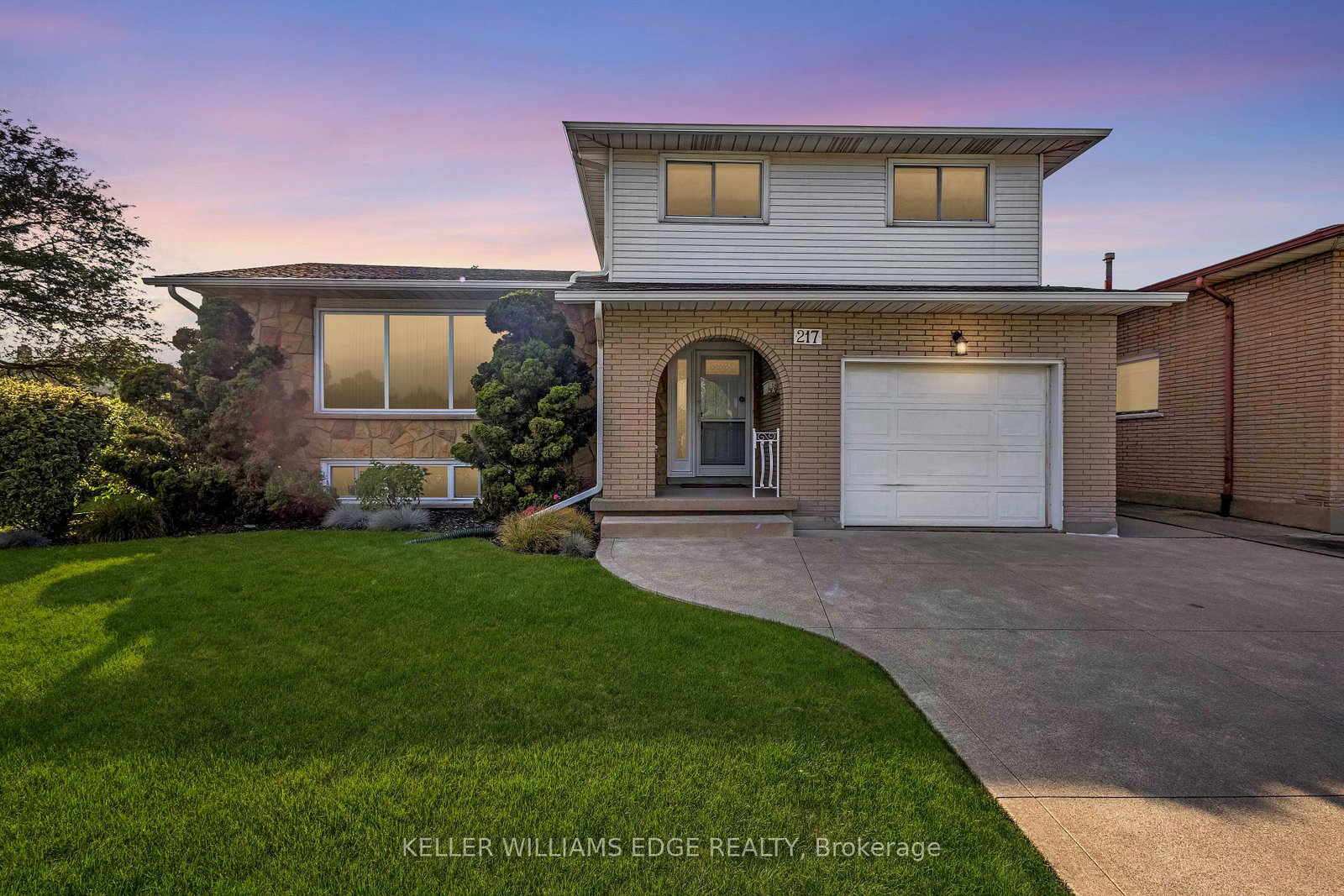 217-lawnhurst-court-hamilton-ontario-x13029992