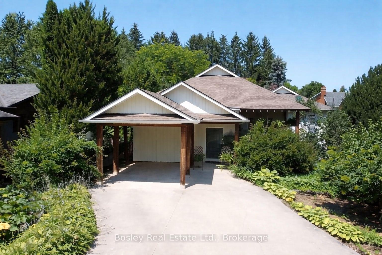 96-moore-crescent-blue-mountains-ontario-x13030050