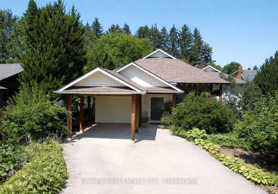 96-moore-crescent-blue-mountains-ontario-x13030050