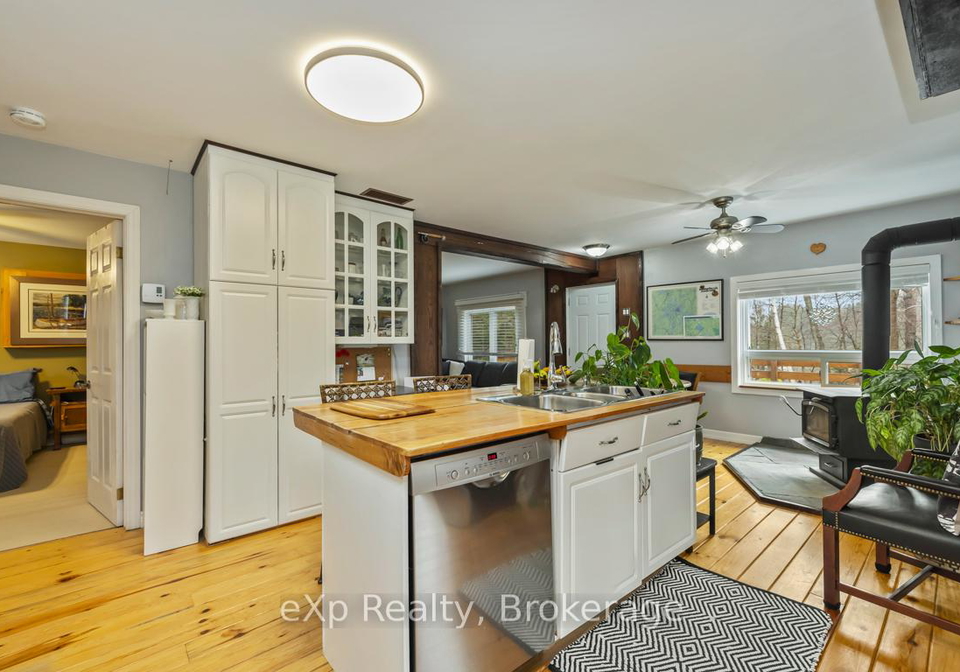 20-sunnyshore-park-drive-mckellar-ontario-x13030076