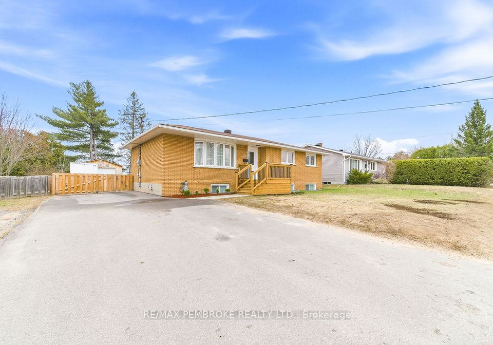 34-john-street-petawawa-ontario-x13030142