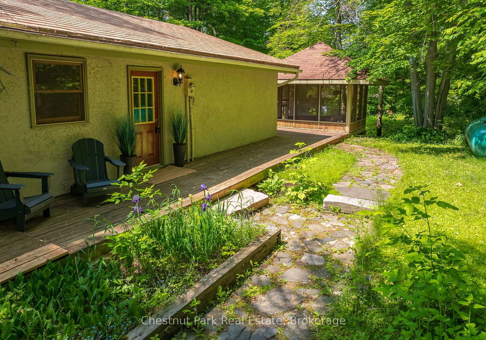 115-woodland-drive-huntsville-ontario-x13030322