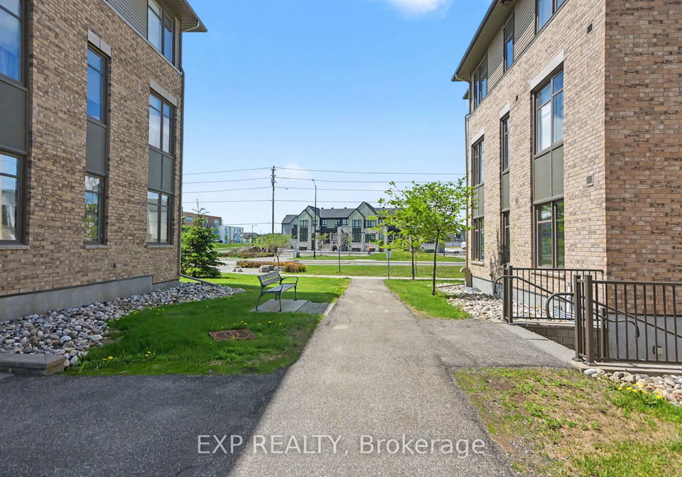 310-jatoba-private-kanata-ontario-x13030440