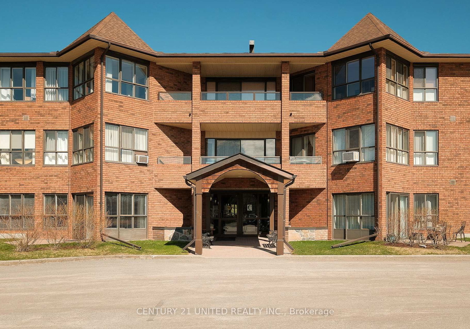 921-armour-road-peterborough-ontario-x13030454