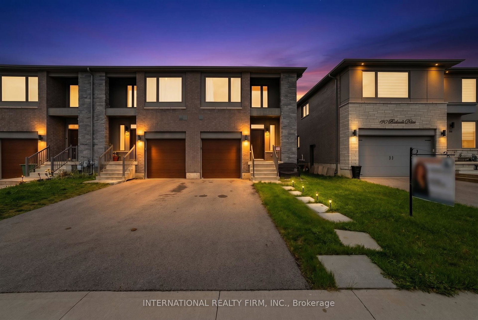 134-bedrock-drive-hamilton-ontario-x13030460