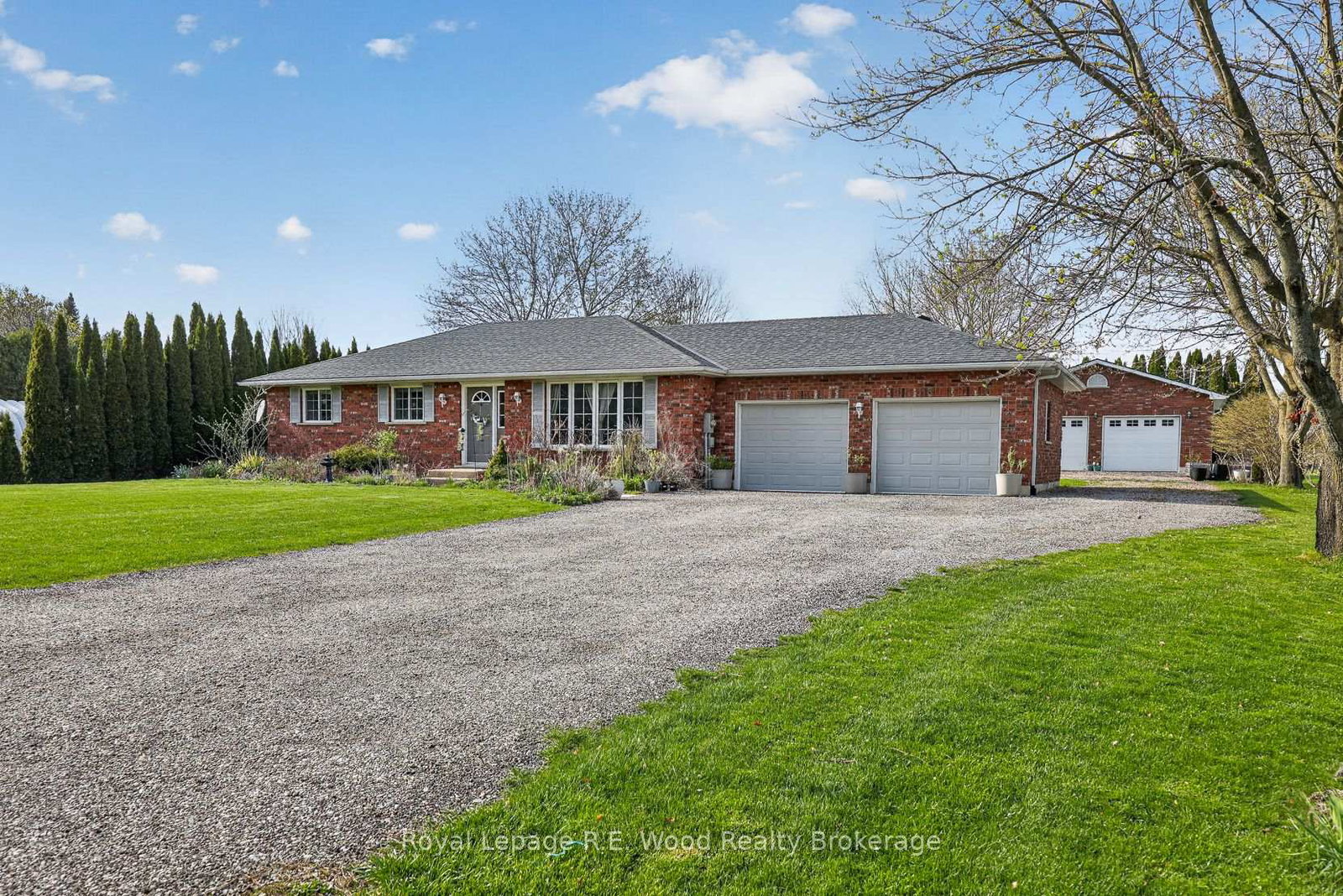 917-regional-road-19-norfolk-ontario-x13030486
