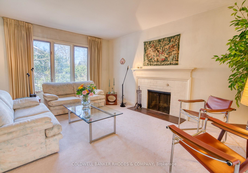 35-bedford-crescent-ottawa-ontario-x13030624