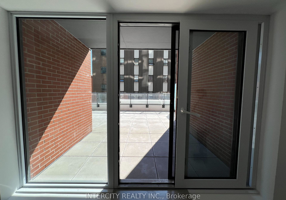 75-james-street-s-hamilton-ontario-x13030666