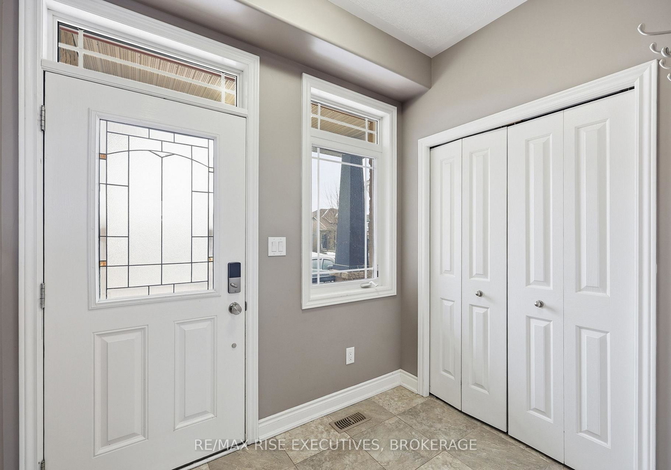 203-kildare-avenue-loyalist-ontario-x13030696