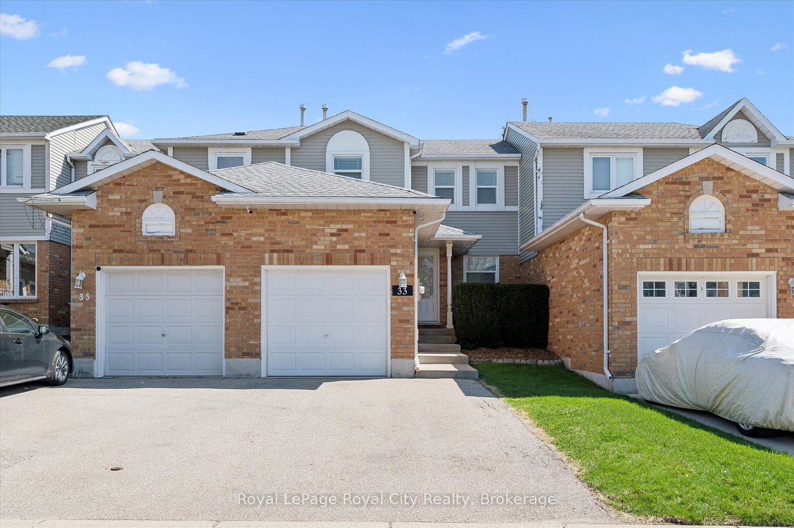 33-fairgreen-close-cambridge-ontario-x13030706