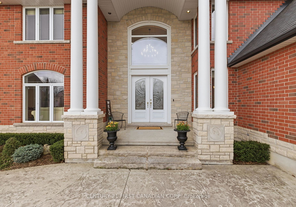 722clayton-walk-london-south-ontario-x13030902