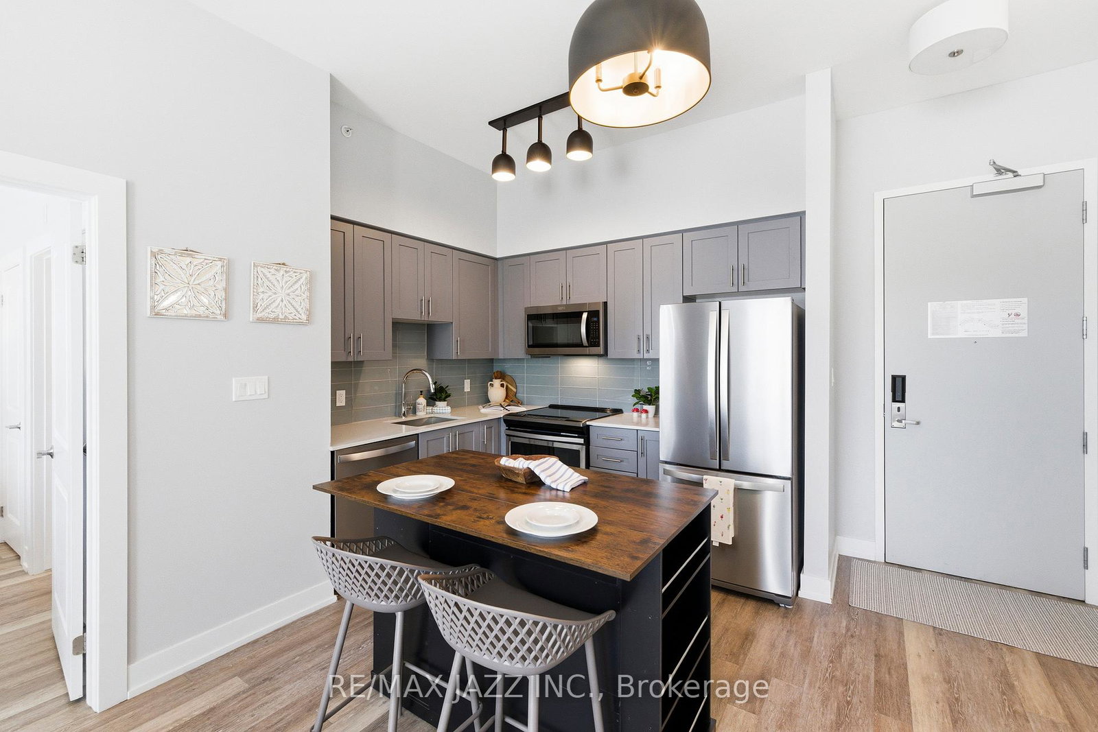 25-pen-lake-point-road-huntsville-ontario-x13030966