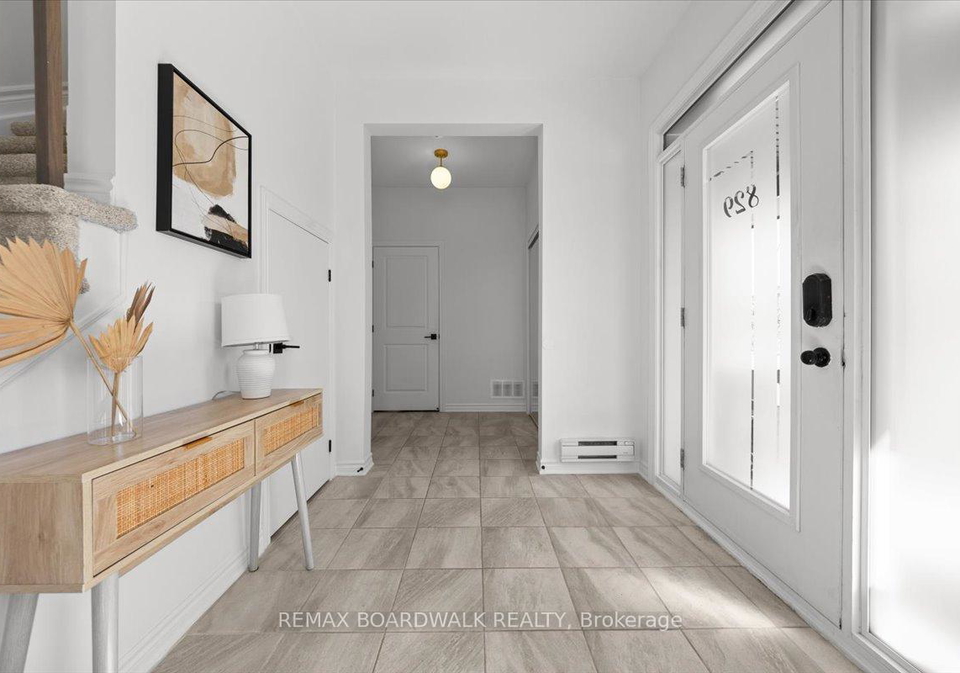 829-kiniw-private-ottawa-ontario-x13031060