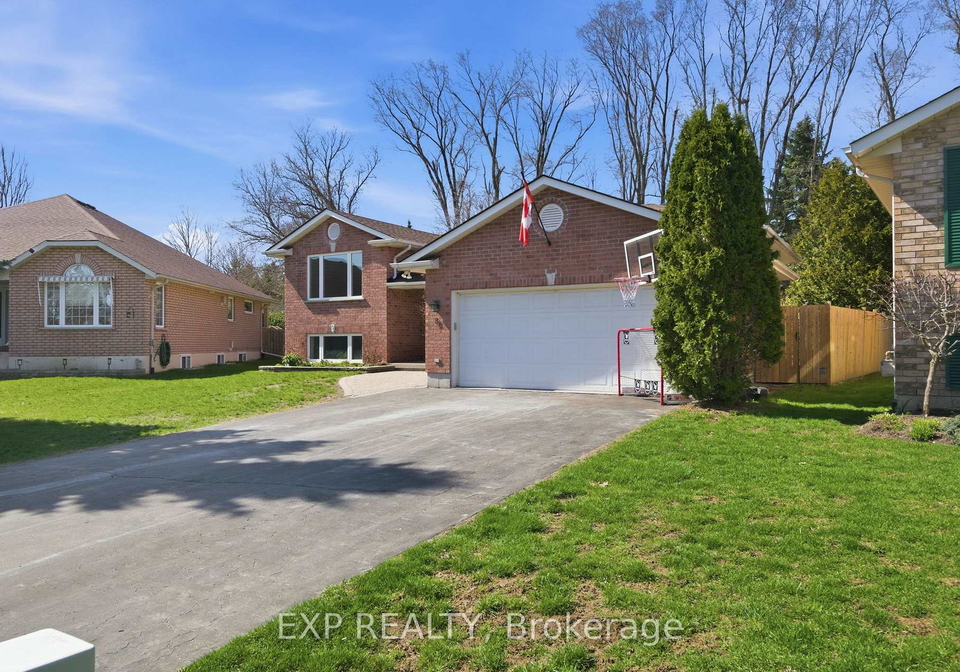 8-henderson-lane-brighton-ontario-x13031300