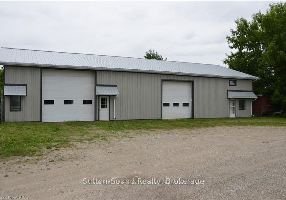 402432-grey-road-4-west-grey-ontario-x13031334