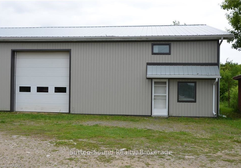 402432-grey-road-4-west-grey-ontario-x13031334
