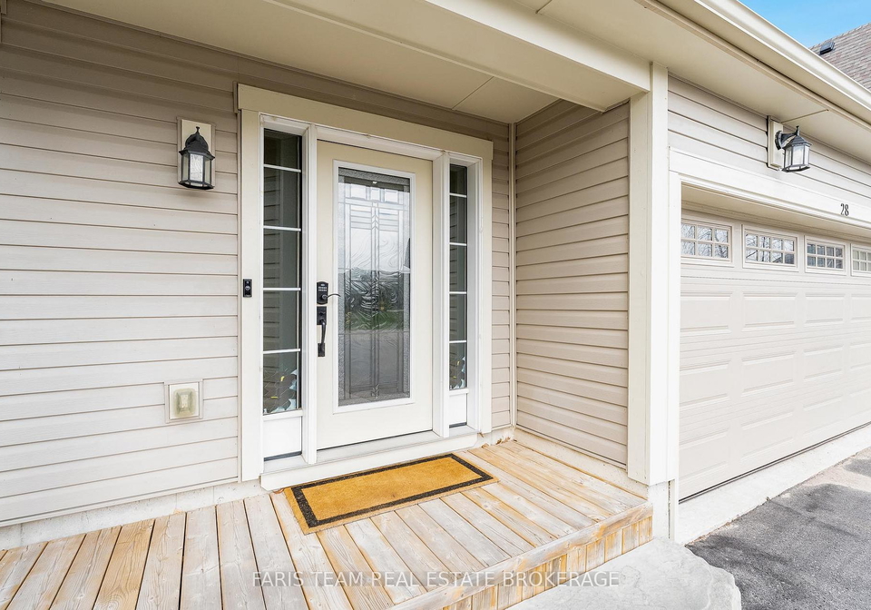 28-masters-crescent-georgian-bay-ontario-x13031596