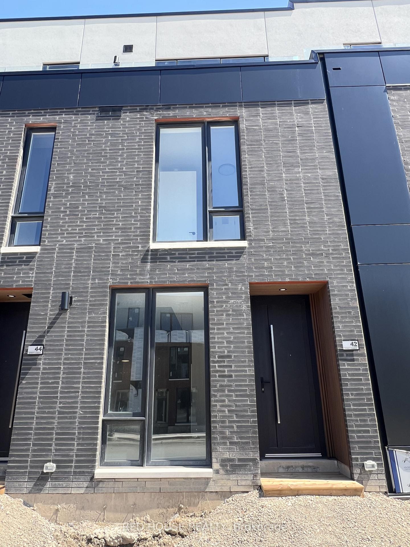 42-everett-common-st-catharines-ontario-x13031640