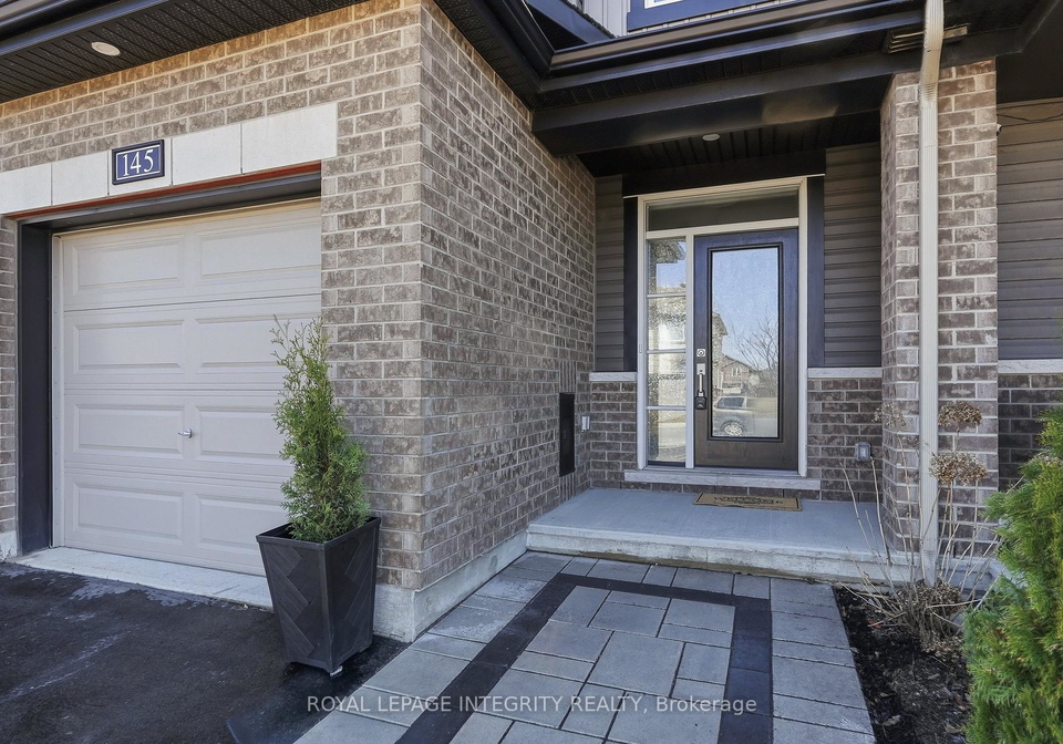145-gardenpost-terrace-ottawa-ontario-x13031716