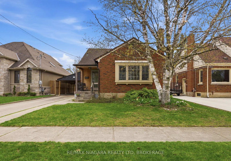 6950-leeming-street-niagara-falls-ontario-x13031852