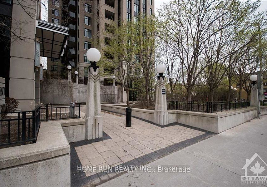 245-kent-street-ottawa-ontario-x13032298