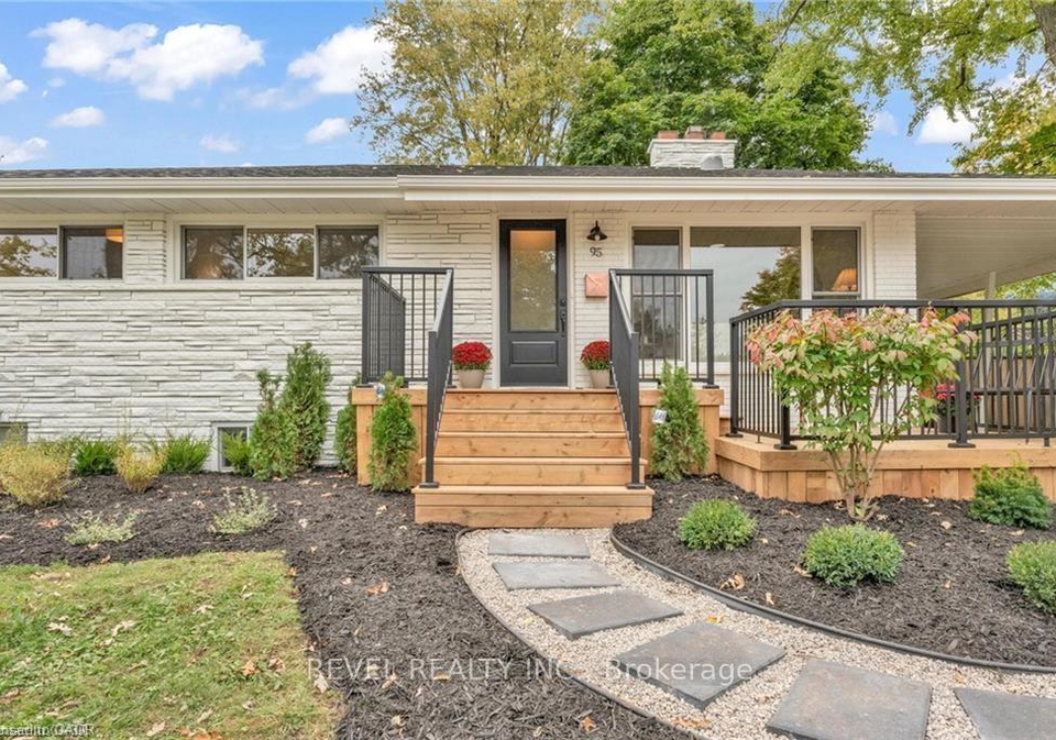 95-seneca-drive-hamilton-ontario-x13032306