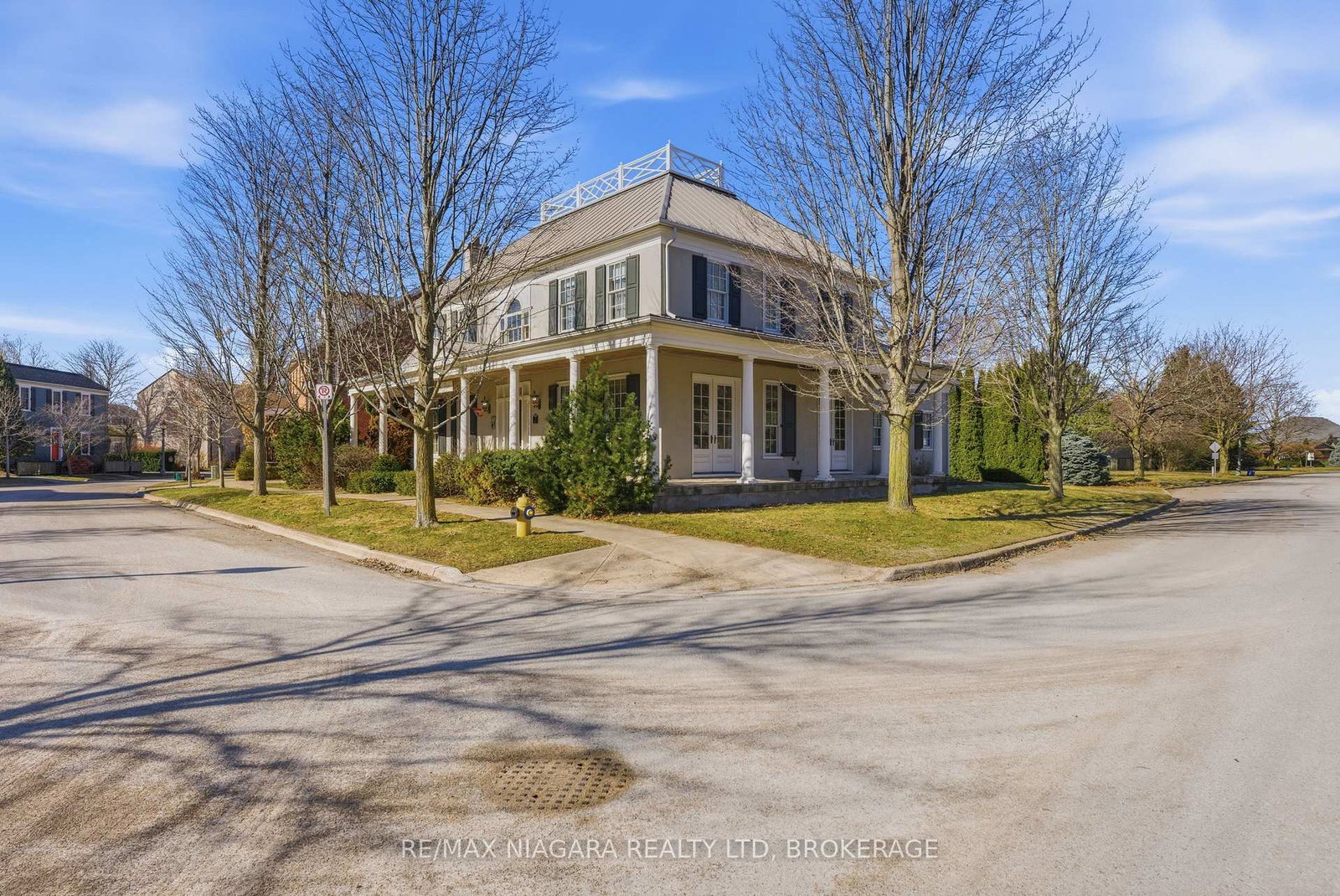 2-samuel-street-niagara-on-the-lake-ontario-x13032394