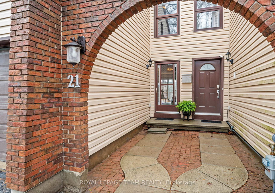 21-oberon-street-ottawa-ontario-x13032622