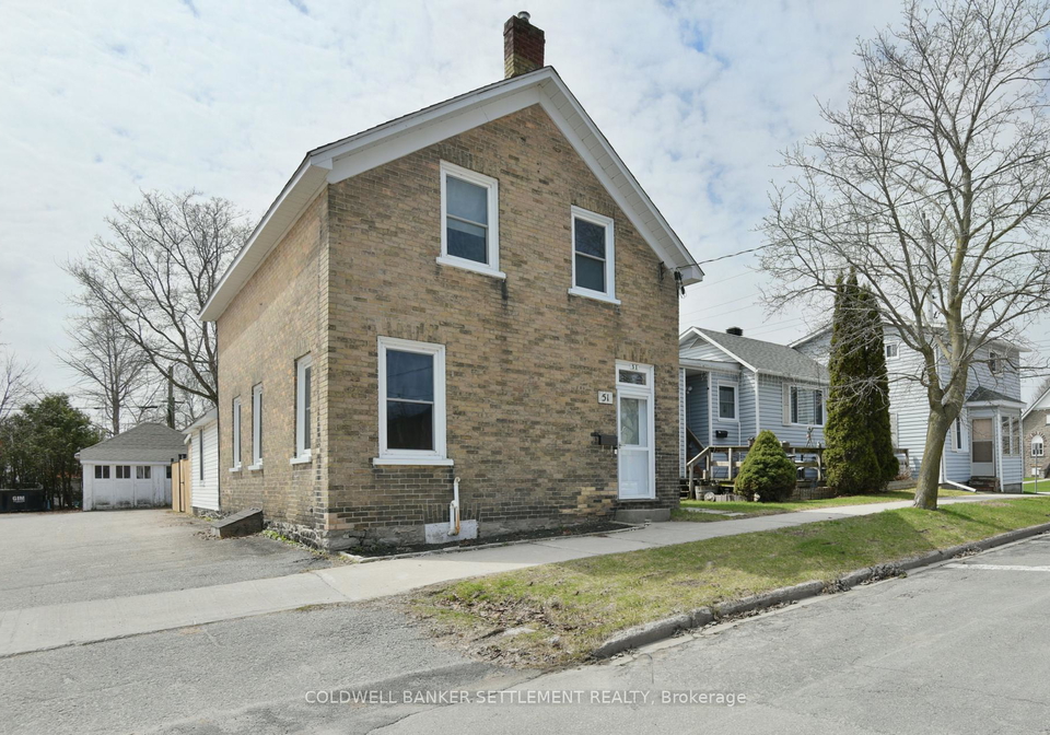 51-main-street-w-smiths-falls-ontario-x13032660