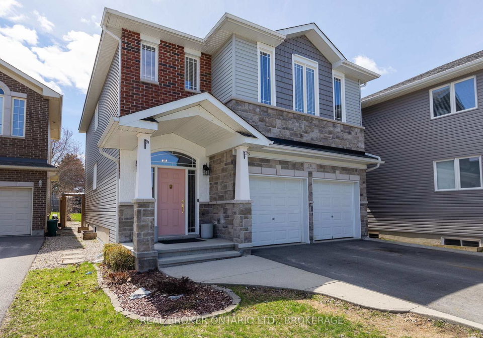 221-clipper-court-kingston-ontario-x13032818