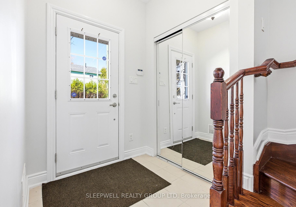 54-christie-street-ottawa-ontario-x13032854