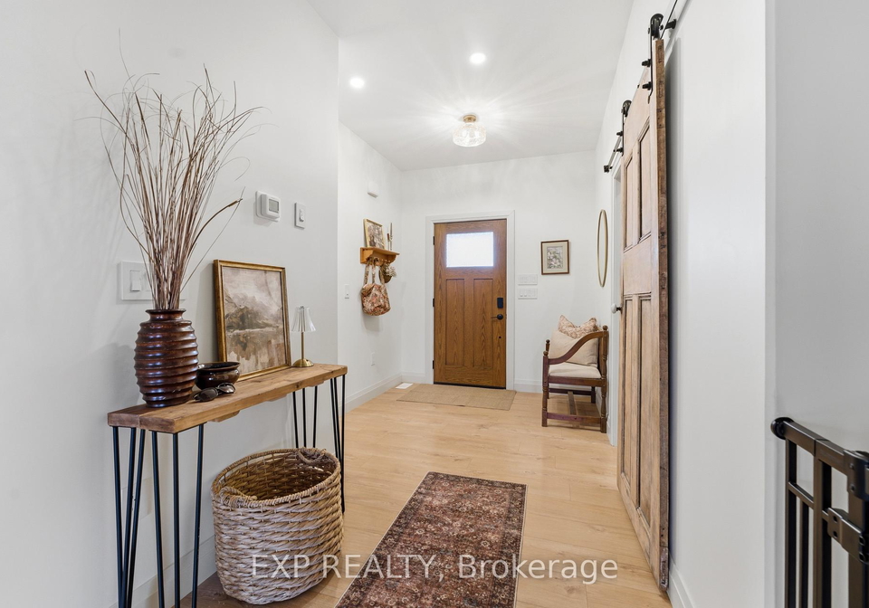 11-lipson-avenue-prince-edward-county-ontario-x13033066